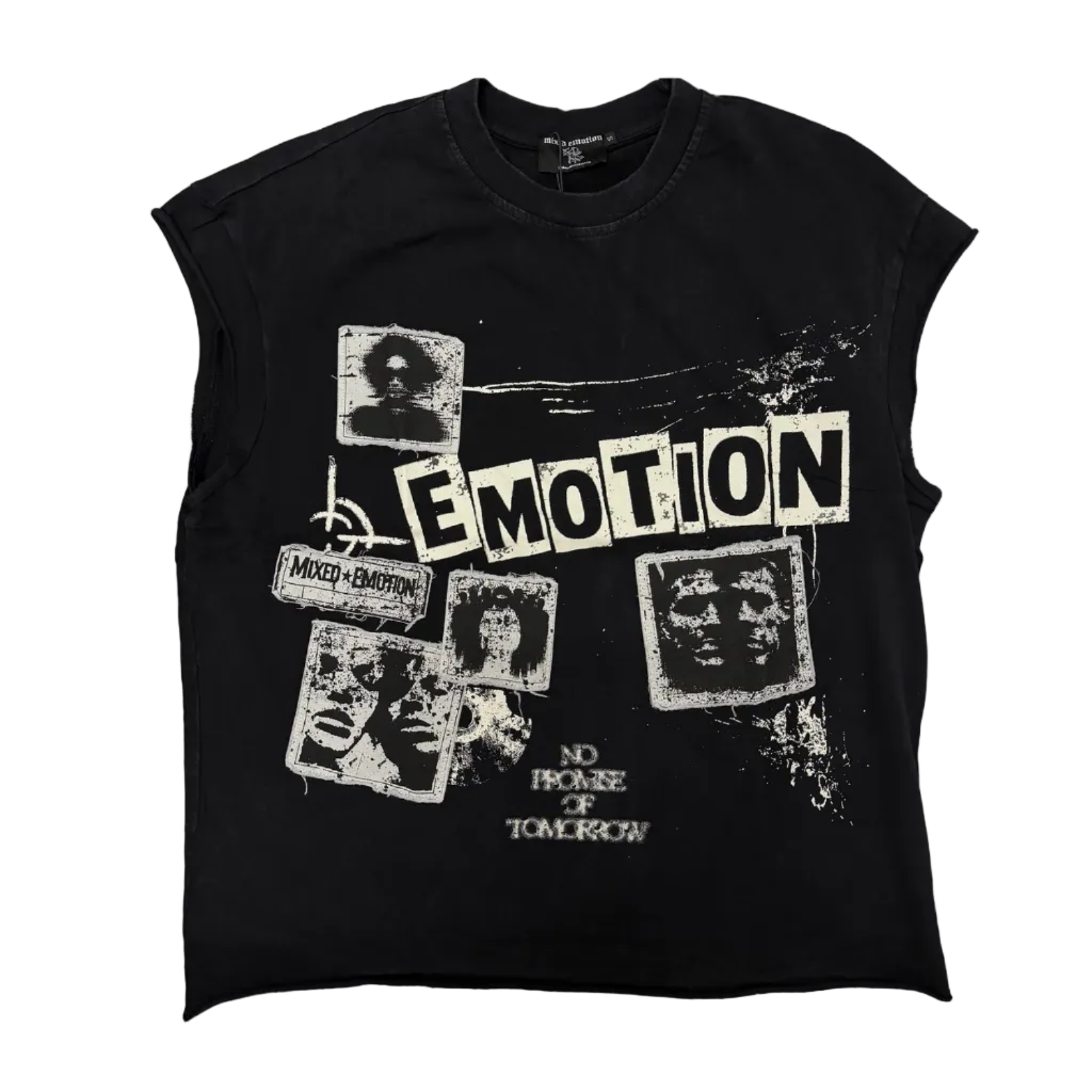 Newspaper Sleeveless tee Black